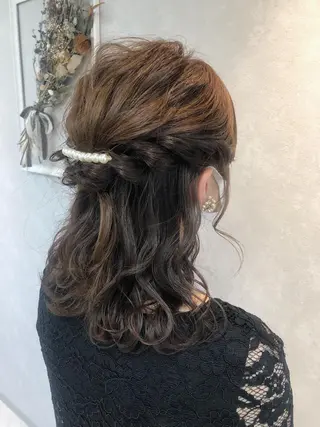 セミロング ヘアアレンジ 筑紫通り沿い | eNeのマツエク・マツパデザイン