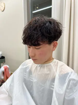 パーマ メンズ 抜きっぱなしブロンド /ハイトーン/カナタのヘアスタイル