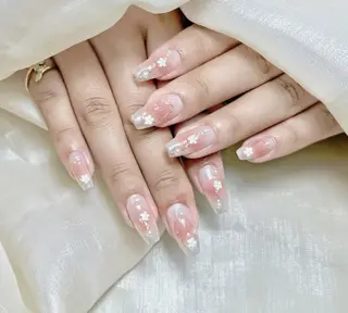 ネイル Pure&Rich Nailのネイルデザイン