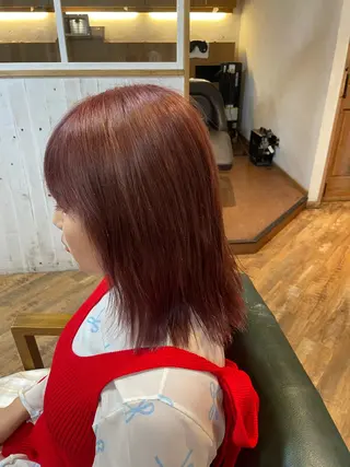 カラー LITTLE SORAのヘアスタイル