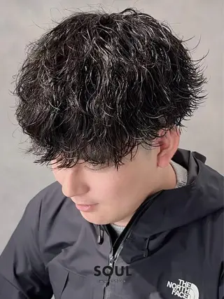 パーマ メンズ 安部 真弘のヘアスタイル