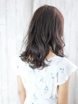 セミロング カラー パーマ ヘアアレンジ キッズ ネイル マツエク・マツパ 永野 良一のヘアスタイル