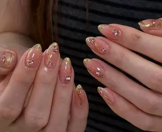 ネイル Pure&Rich Nailのネイルデザイン