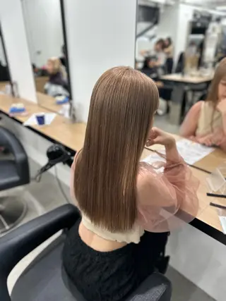 カラー 透明感カラー🫧 EMAのヘアスタイル