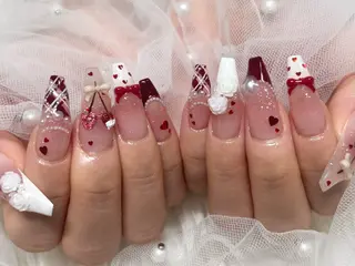 ネイル Roi ayanaのネイルデザイン