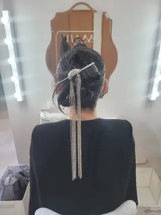 ロング ヘアアレンジ 渥美 寿美翔のヘアスタイル
