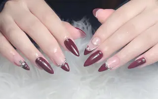 ネイル Lenie Nail Salonのネイルデザイン