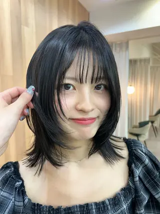 ミディアム カラー 田村 雪華のヘアスタイル