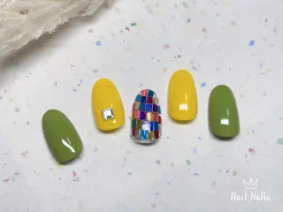 ミディアム ネイル Nail NaNaのネイルデザイン