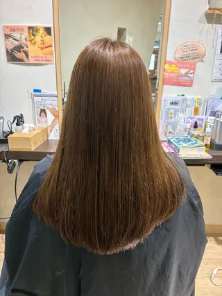 カラー 鳥居 零菜のヘアスタイル