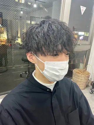 ミディアム パーマ メンズ エビスザキレン/メン ズ/心斎橋🌳のヘアスタイル