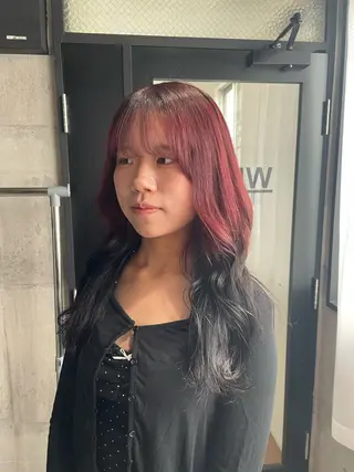 ロング _WHITE 佐伯 碧のヘアスタイル