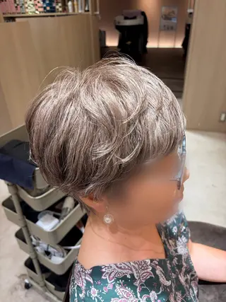ショート カラー パーマ Ha naのヘアスタイル
