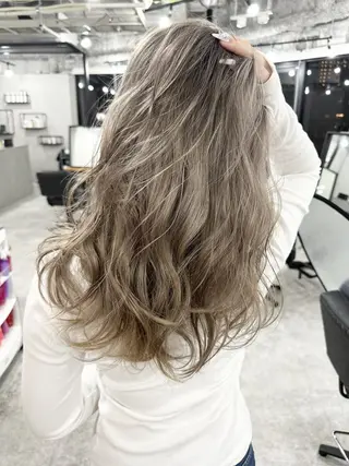 セミロング カラー ヘアアレンジ 💎lino _by _ACNE💎 🧸のヘアスタイル