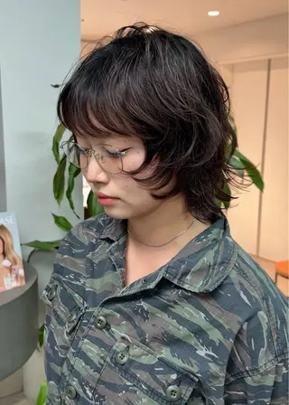 ミディアム パーマ 小田 晃瑛のヘアスタイル