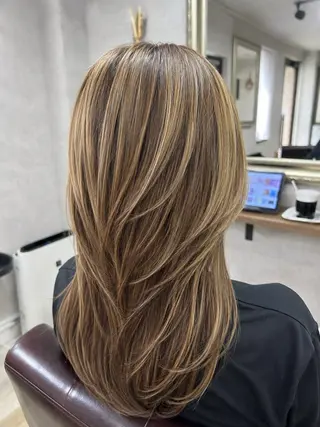 ロング カラー Lien 深井店のヘアスタイル