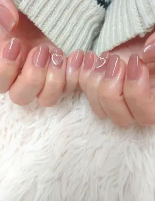 ネイル 會田 瑠衣のネイルデザイン
