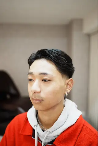 メンズ SHIZUKU スパイキーショートのヘアスタイル