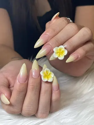 ネイル NiJi Nailsのネイルデザイン
