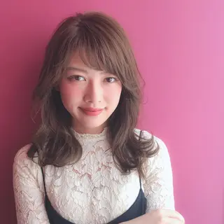 ミディアム ✨ブリーチマスター✨ オクヤマヨウスケのヘアスタイル
