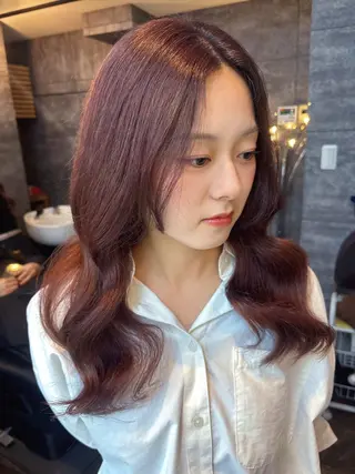カラー 🫧yumena🫧 艶カラー特化🖤大宮のヘアスタイル
