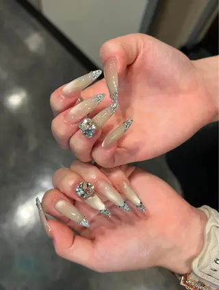 ネイル Luna Nail.Novaのネイルデザイン