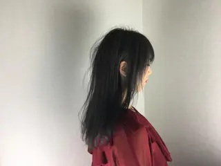 カラー still .のヘアスタイル