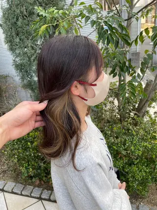 カラー KOKORO 中村 朱里のヘアスタイル