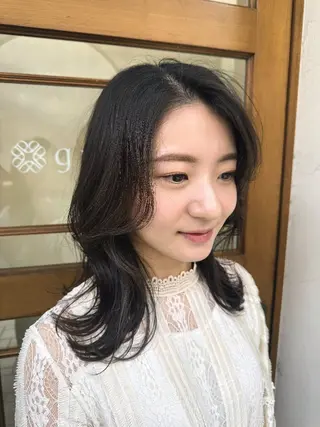 ミディアム 田中 秋水のヘアスタイル