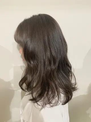 セミロング カラー パーマ ヘアアレンジ 加藤 綾華のヘアスタイル