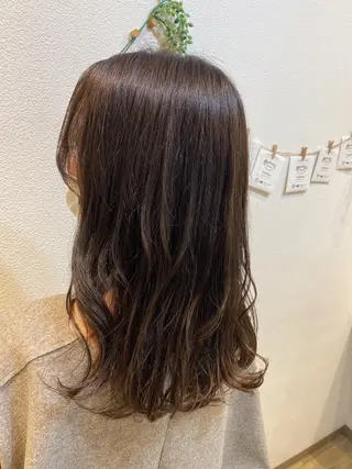 セミロング 武田 悠生乃のヘアスタイル
