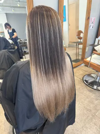 ロング 赤み消し×髪質改善 🍏上田晃司のヘアスタイル