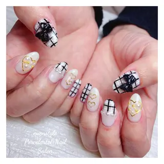 ミディアム ネイル 🐾enen style 🐾のネイルデザイン