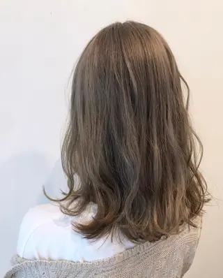 セミロング カラー mayo 🐄🌈のヘアスタイル