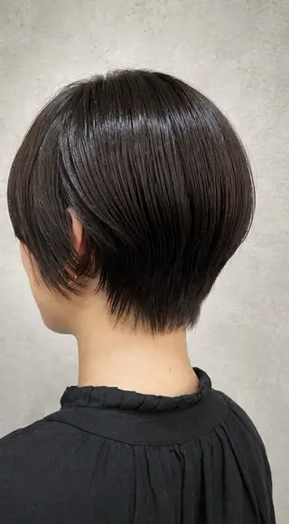 ショート カワクボ ハルキのヘアスタイル