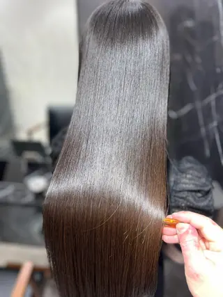 ロング ulu+sia/ 神戸本格派髪質改善のヘアスタイル