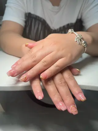 ネイル Tinails (ティナネイル)のネイルデザイン