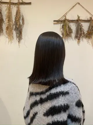 ミディアム 中村 樹菜のヘアスタイル