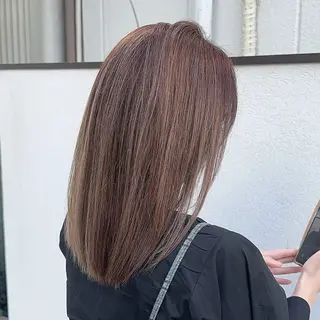 セミロング カラー 飯田 智也のヘアスタイル