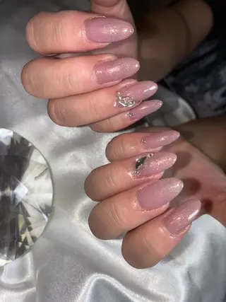 ショート YOKOSUKA NAILS💅🍃のネイルデザイン