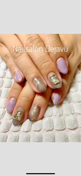 ネイル Nail salon Dejavu 🌿のネイルデザイン