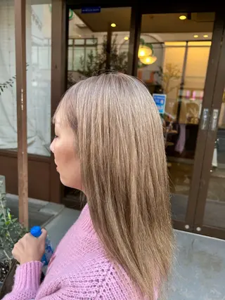 ミディアム カラー 西浦 智也のヘアスタイル