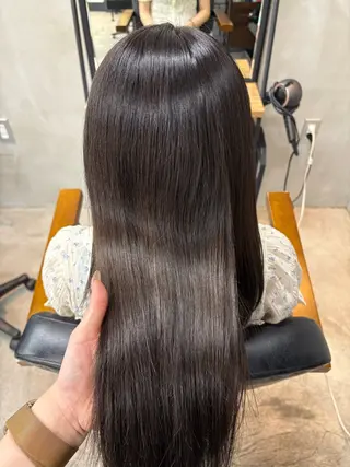 ロング カラー 長代 結日香のヘアスタイル
