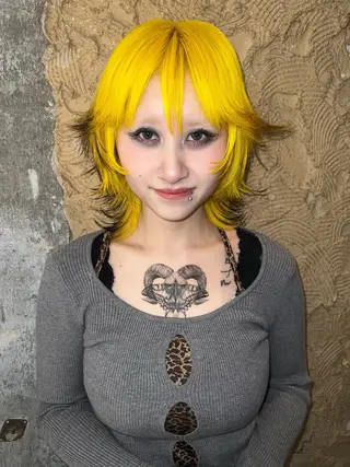 ミディアム カラー 圧倒的デザイン力 店長🎨RENAのヘアスタイル