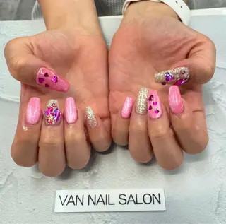 ネイル Van Nail Salonのネイルデザイン