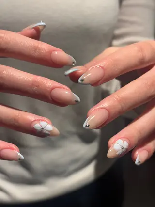 ネイル One ♡ YUKINEのネイルデザイン