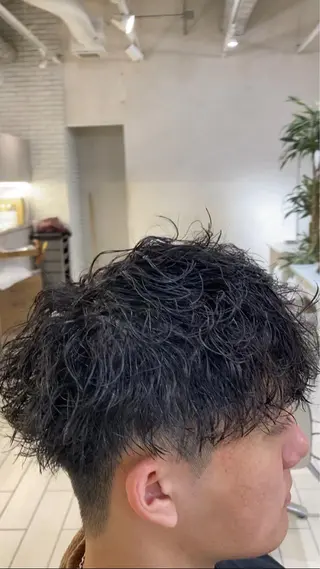 パーマ メンズ 可愛い顔周りカット お任せください✨中川のヘアスタイル