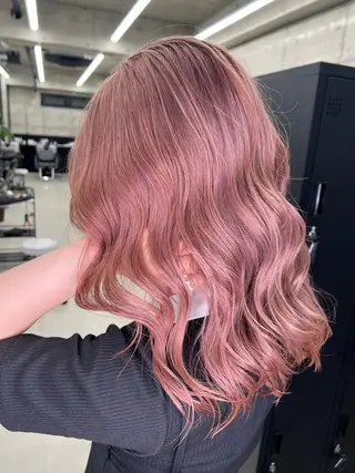 セミロング 佐藤 まいらのヘアスタイル