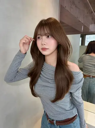 セミロング GLROW IVY 大宮のヘアスタイル