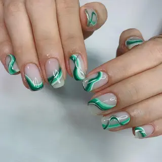 ネイル ･:*+.✳︎˚✧₊ MAKI NAILのネイルデザイン